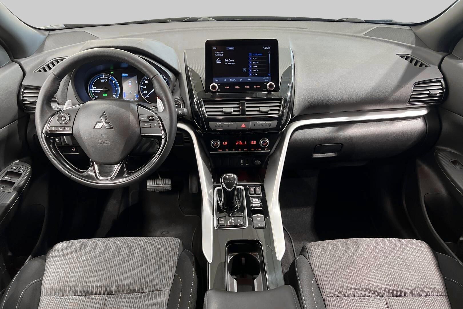Mitsubishi Eclipse Cross iso kuva 10