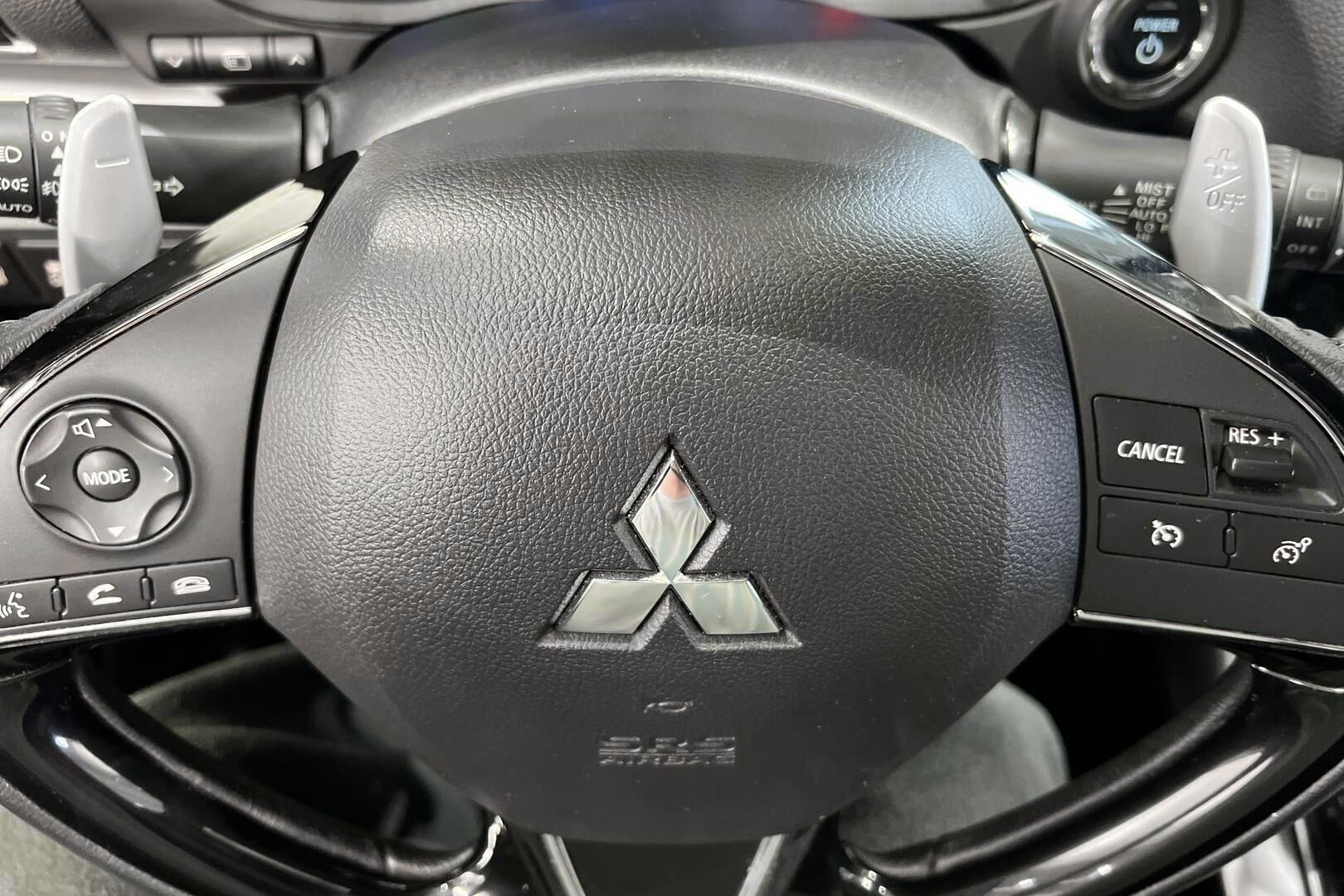 Mitsubishi Eclipse Cross iso kuva 19