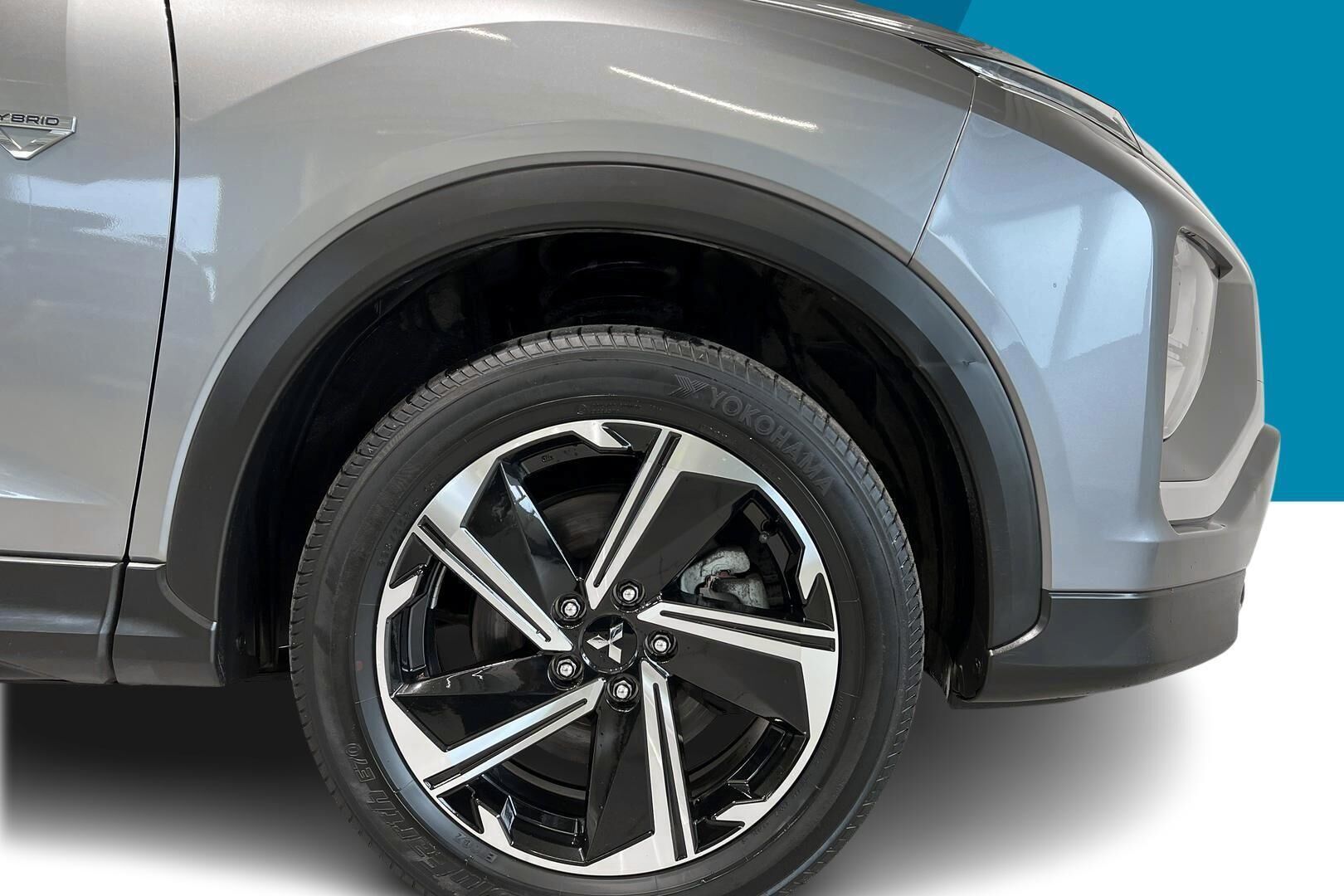 Mitsubishi Eclipse Cross iso kuva 22