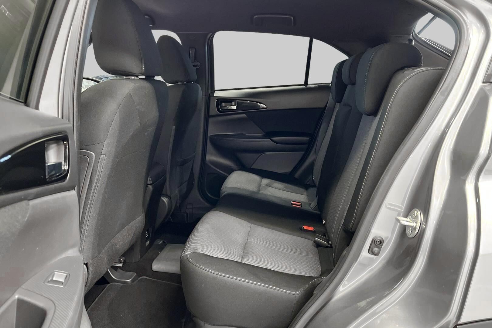 Mitsubishi Eclipse Cross iso kuva 9