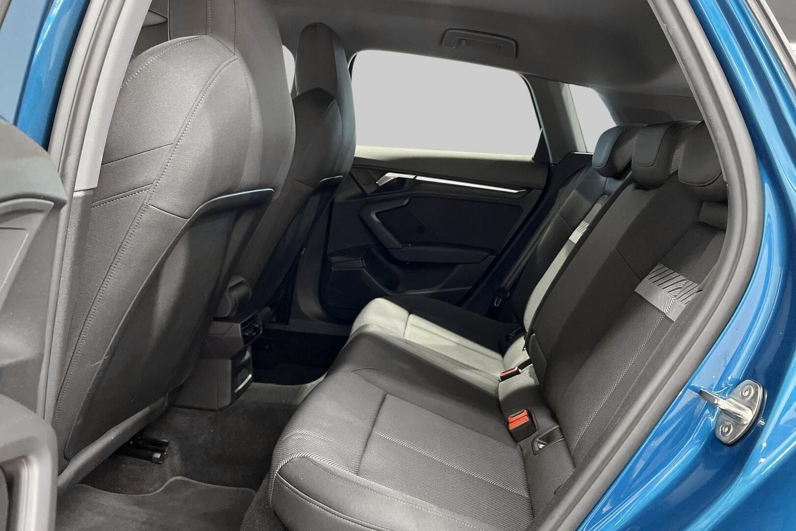 Audi A3 iso kuva 10