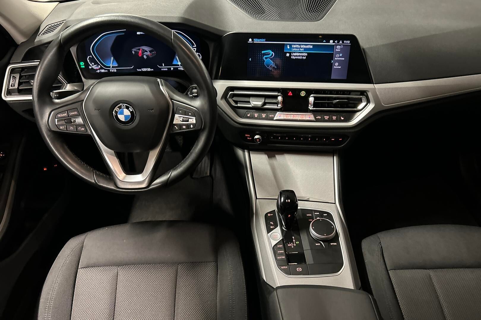BMW 3-sarja iso kuva 8
