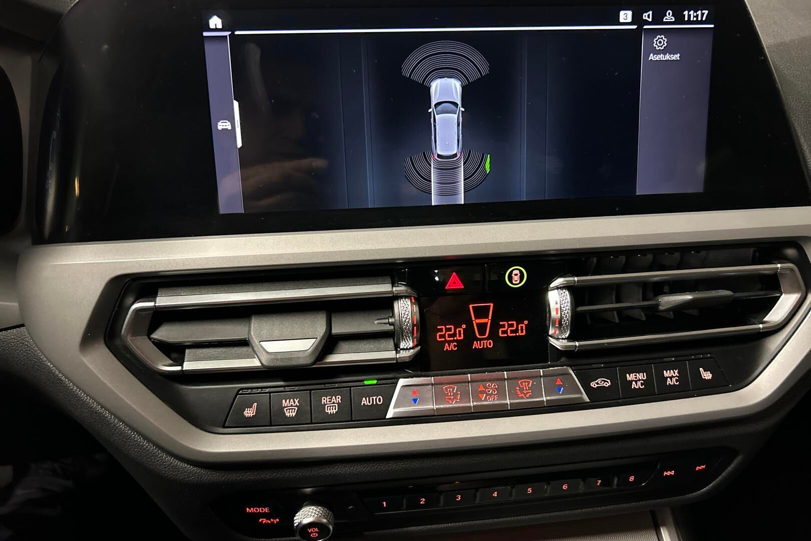 BMW 3-sarja iso kuva 15