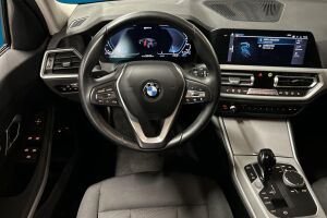 BMW 3-sarja esikatselu 23