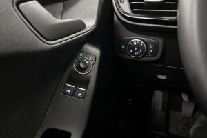 Ford Fiesta esikatselu 21