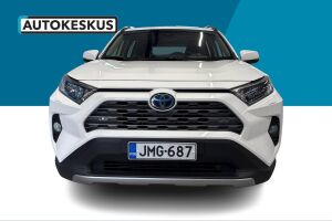 Toyota RAV4 esikatselu 15