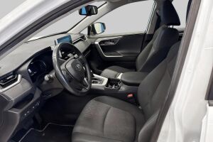 Toyota RAV4 esikatselu 4