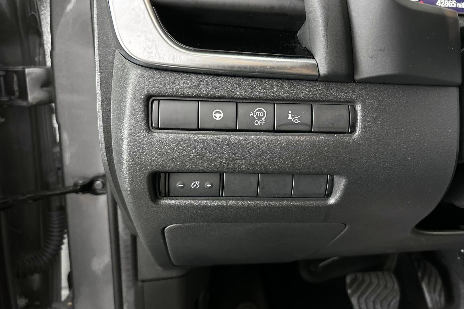 Nissan Qashqai iso kuva 23