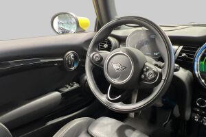 MINI COOPER SE esikatselu 34