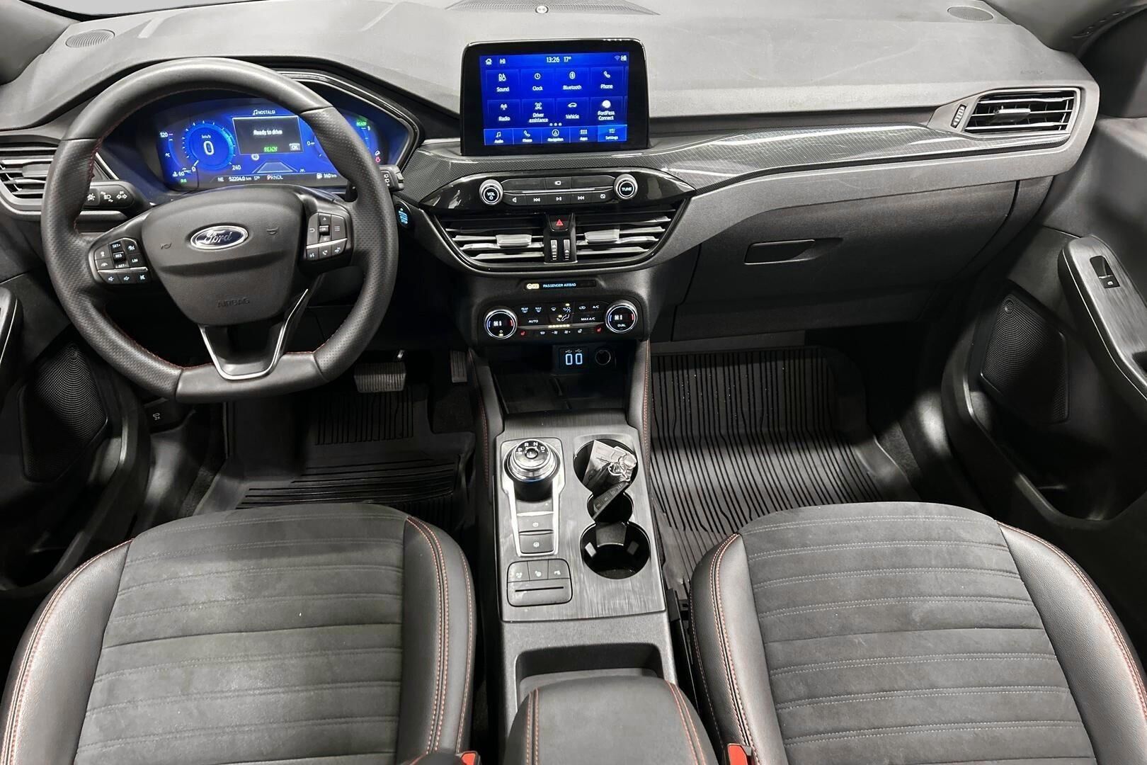 Ford Kuga iso kuva 11