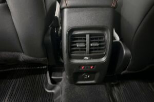 Ford Kuga esikatselu 27