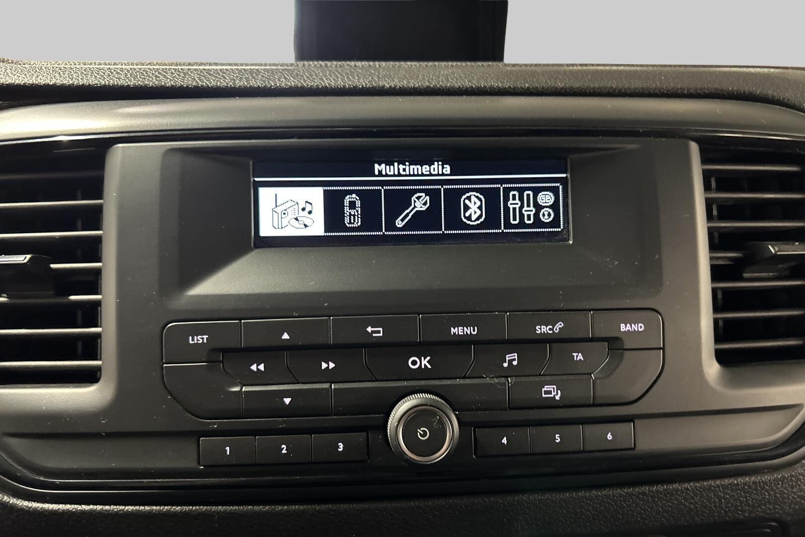 Peugeot Expert iso kuva 29
