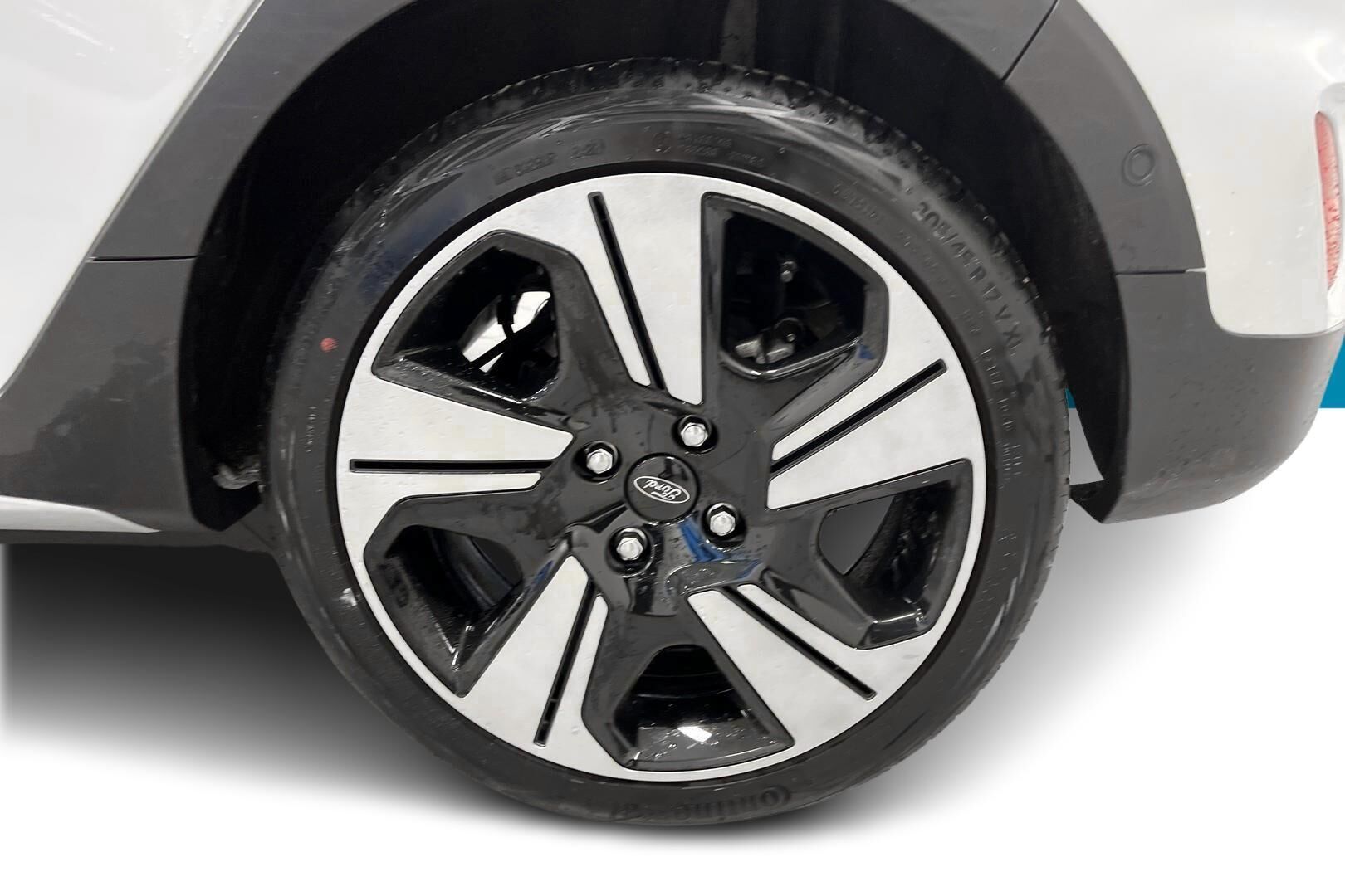 Ford Fiesta iso kuva 13