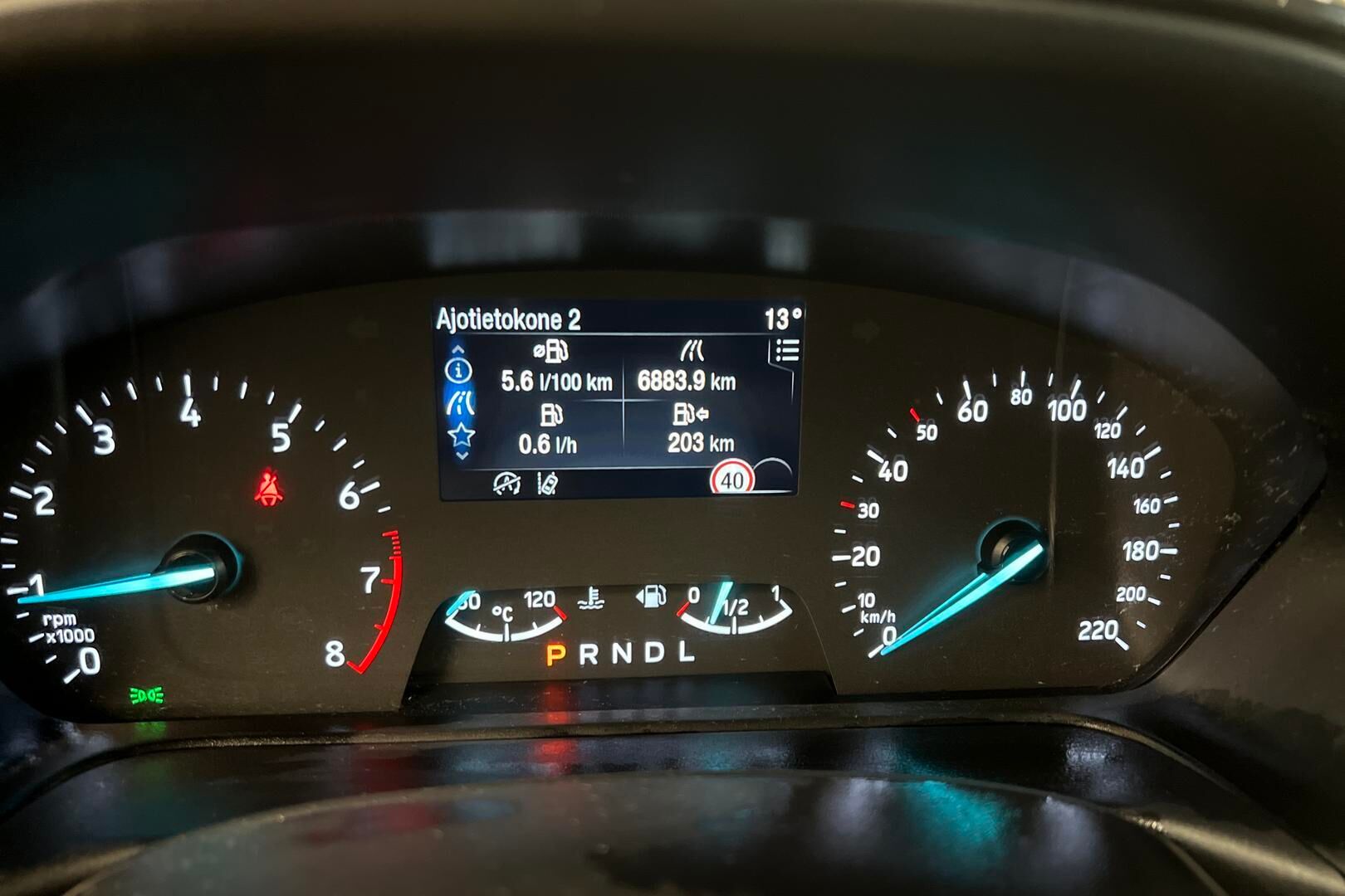 Ford Fiesta iso kuva 14