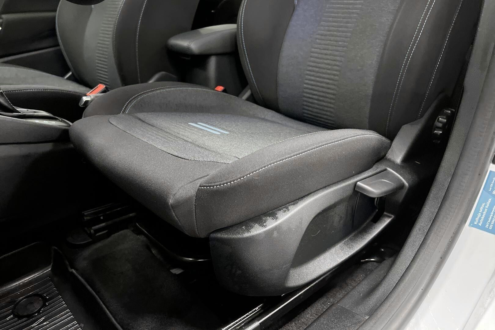 Ford Fiesta iso kuva 22