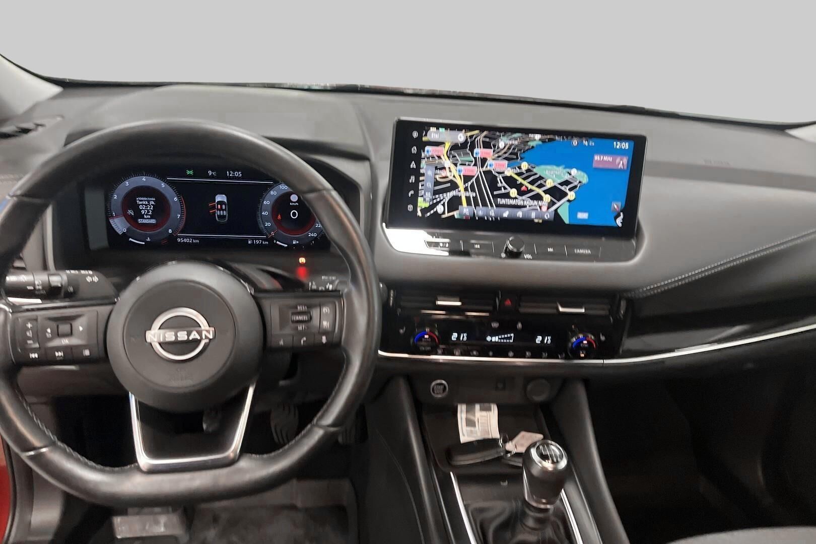 Nissan Qashqai iso kuva 11