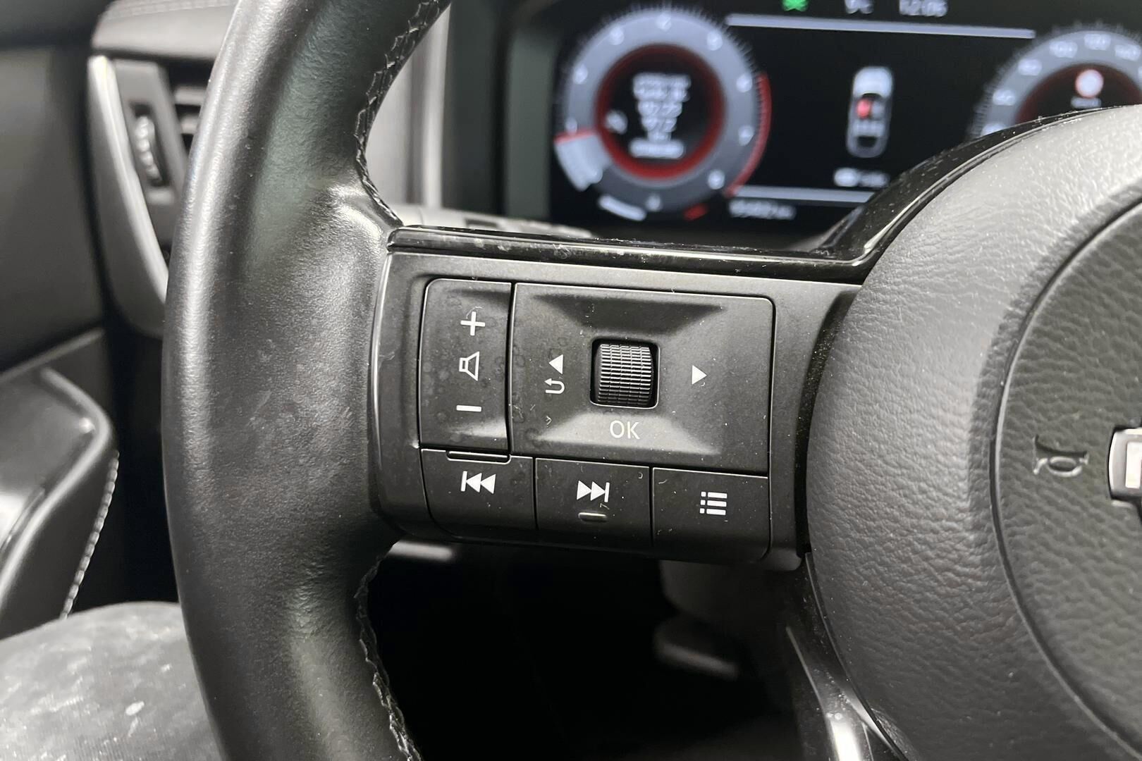 Nissan Qashqai iso kuva 19