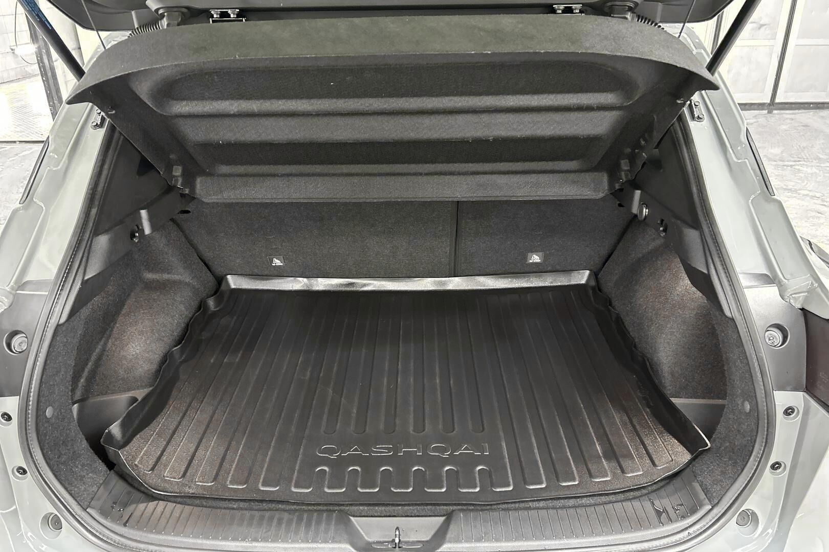Nissan Qashqai iso kuva 12