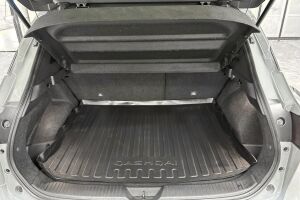 Nissan Qashqai esikatselu 12