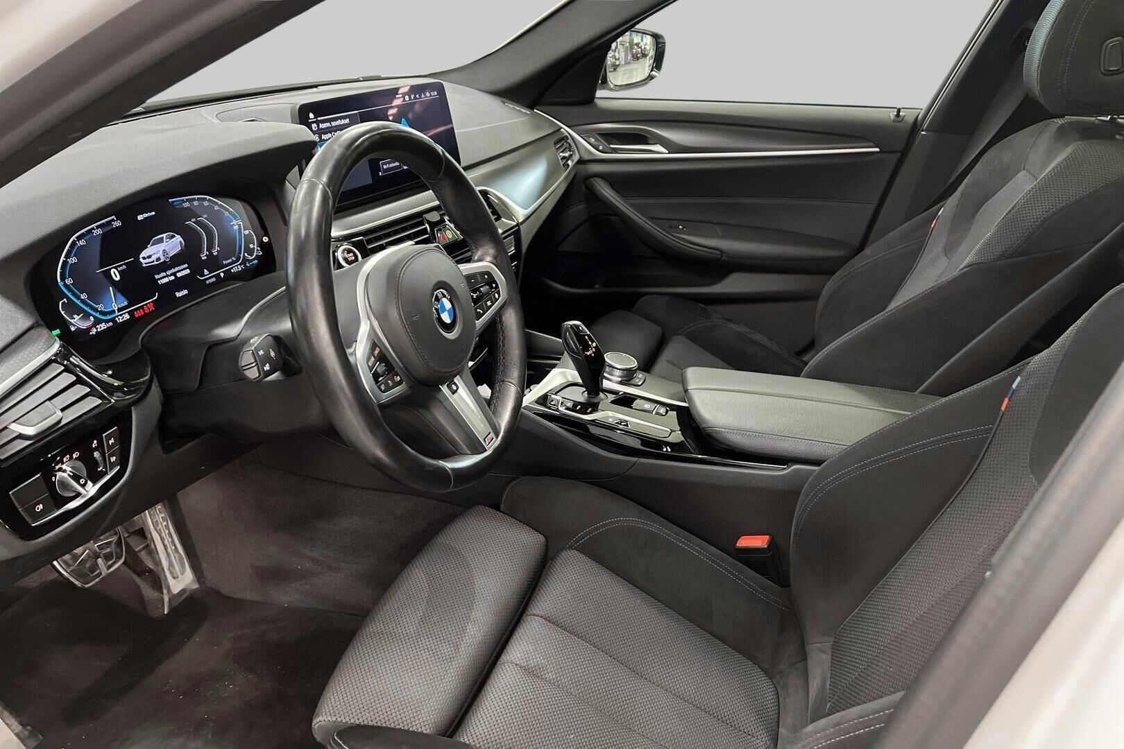 BMW 5-sarja iso kuva 8
