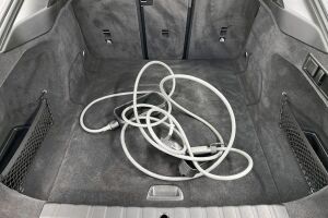 BMW i4 esikatselu 12