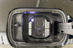 BMW i4 esikatselu 21