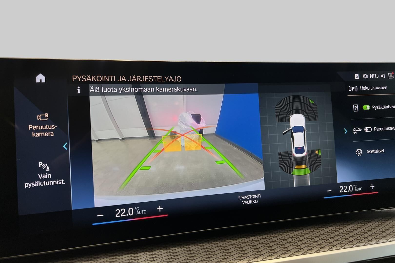 BMW I4 M50 iso kuva 14