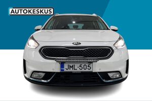Kia Niro plug-in esikatselu 14