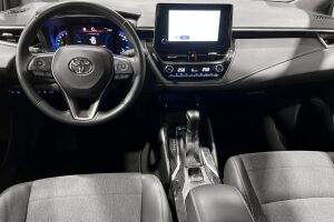 Toyota Corolla esikatselu 11
