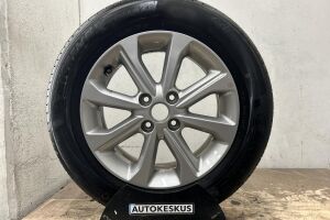 Kia Stonic esikatselu 12