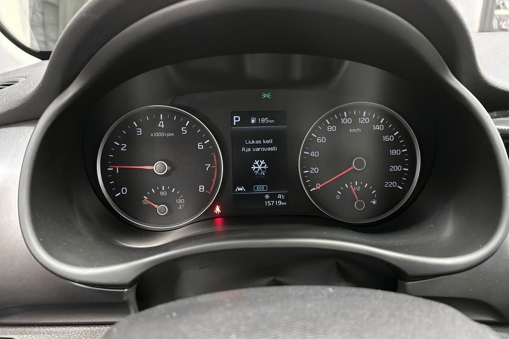 Kia Stonic iso kuva 13