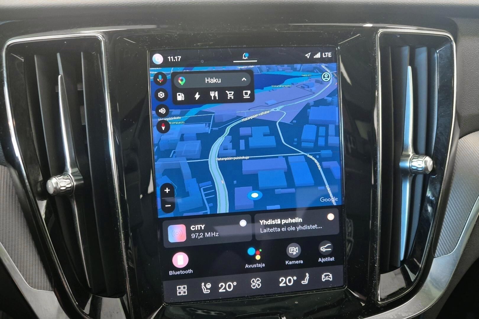 Volvo S60 iso kuva 14