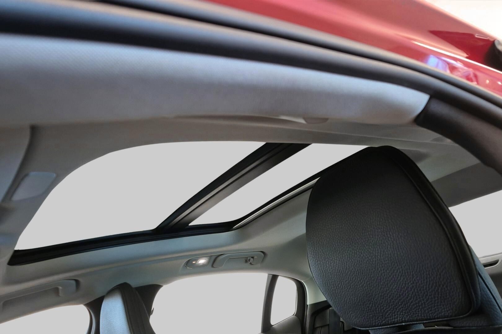 Volvo S60 iso kuva 21