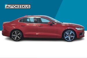 Volvo S60 esikatselu 3