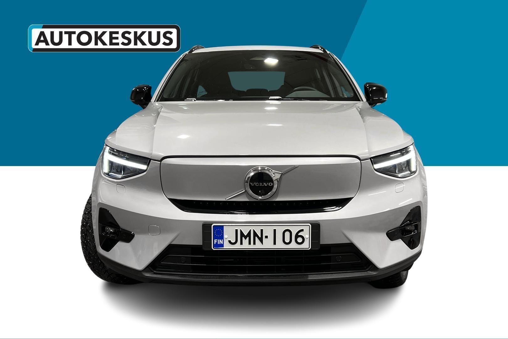 Volvo XC40 iso kuva 18
