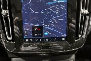 Volvo XC40 esikatselu 13