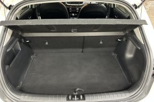 Kia Stonic esikatselu 12