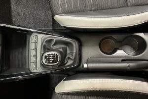Kia Stonic esikatselu 16