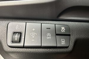Kia Stonic esikatselu 19