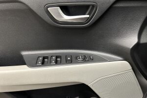 Kia Stonic esikatselu 20