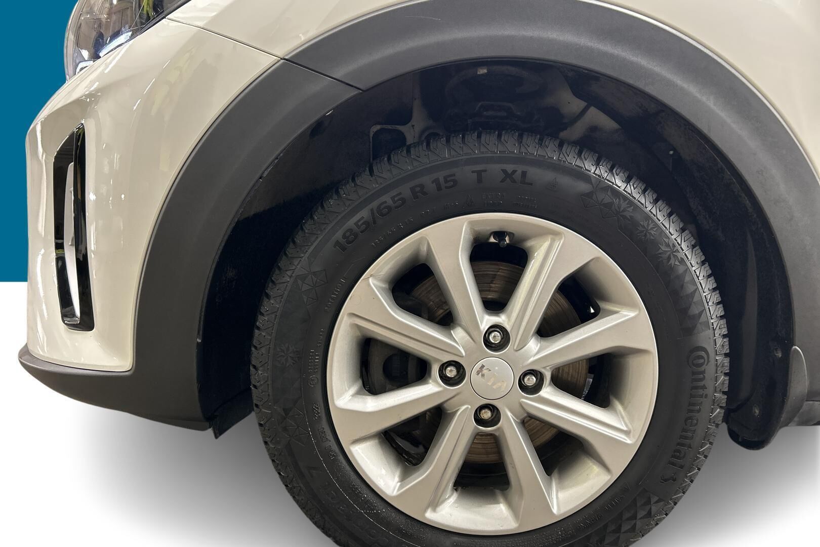 Kia Stonic iso kuva 21