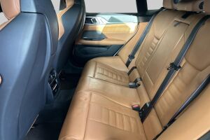 BMW I4 M50 esikatselu 10