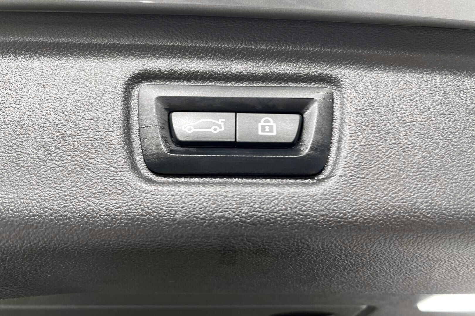 BMW 3-sarja iso kuva 34