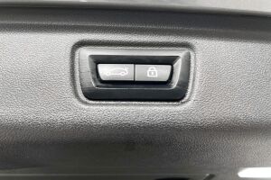 BMW 3-sarja esikatselu 34