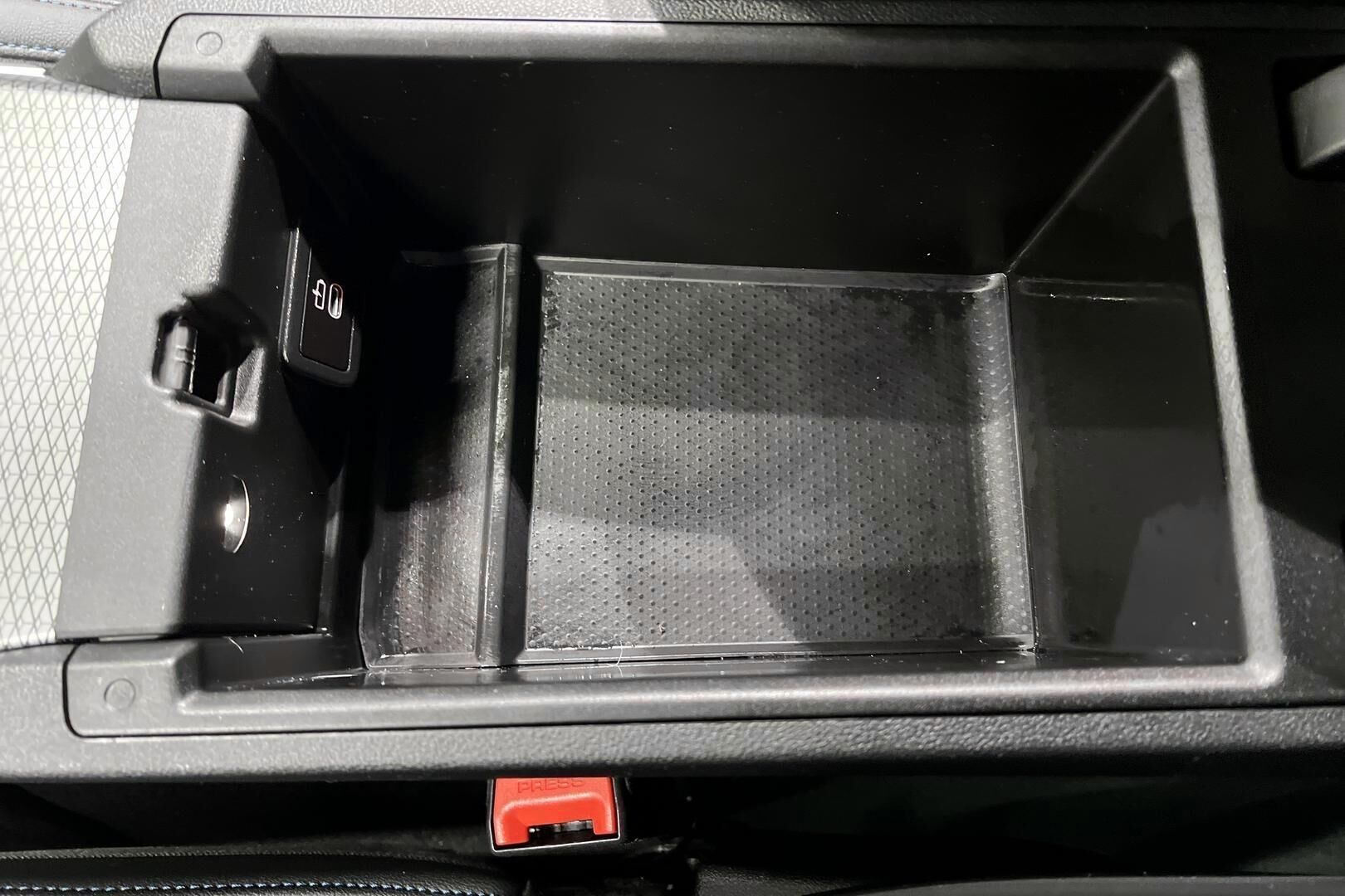 BMW 3-sarja iso kuva 18