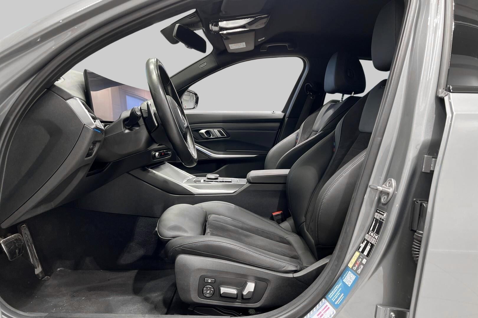 BMW 3-sarja iso kuva 8