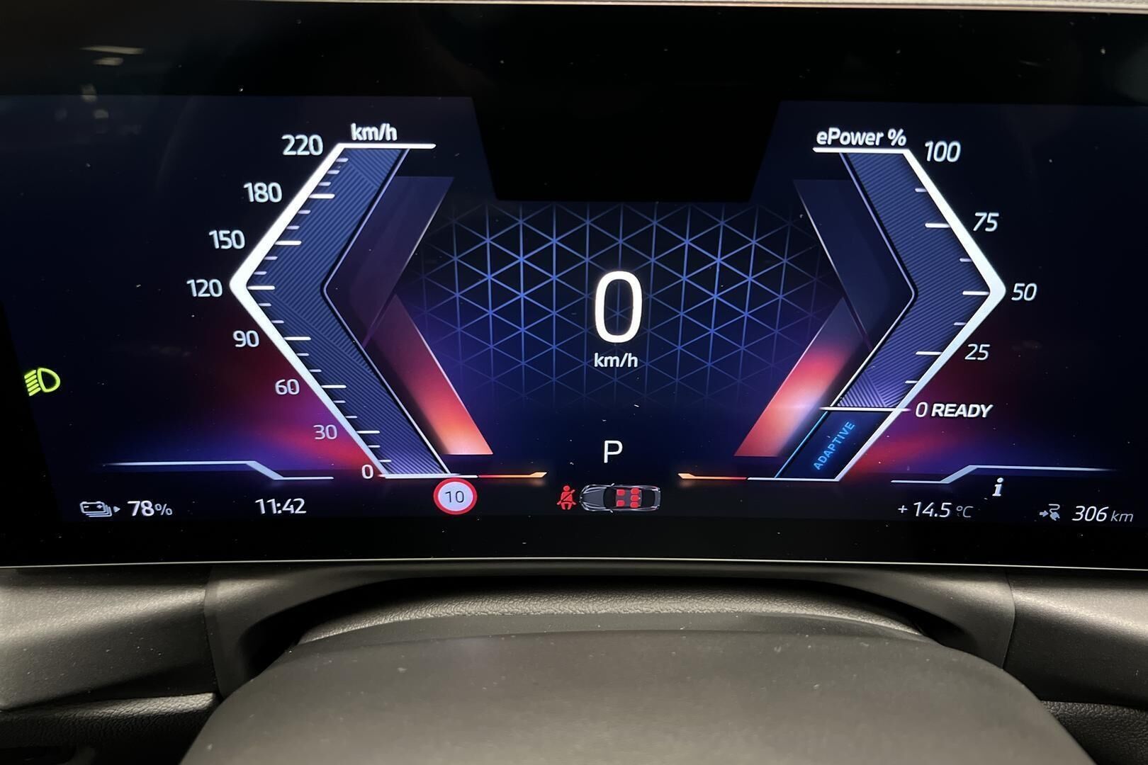 BMW i4 iso kuva 19