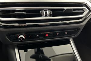 BMW i4 esikatselu 15