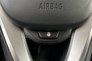 BMW i4 esikatselu 19