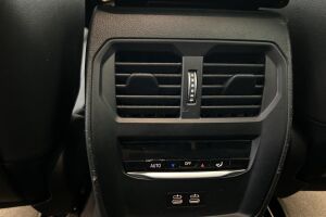 BMW i4 esikatselu 22